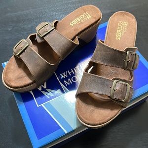 White mountain sandals